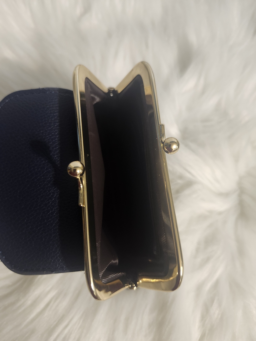 SOLD‼️ - Classic Navy Blue Leather Kiss Lock Coin Purse/ Wallet - Picture 8 of 8